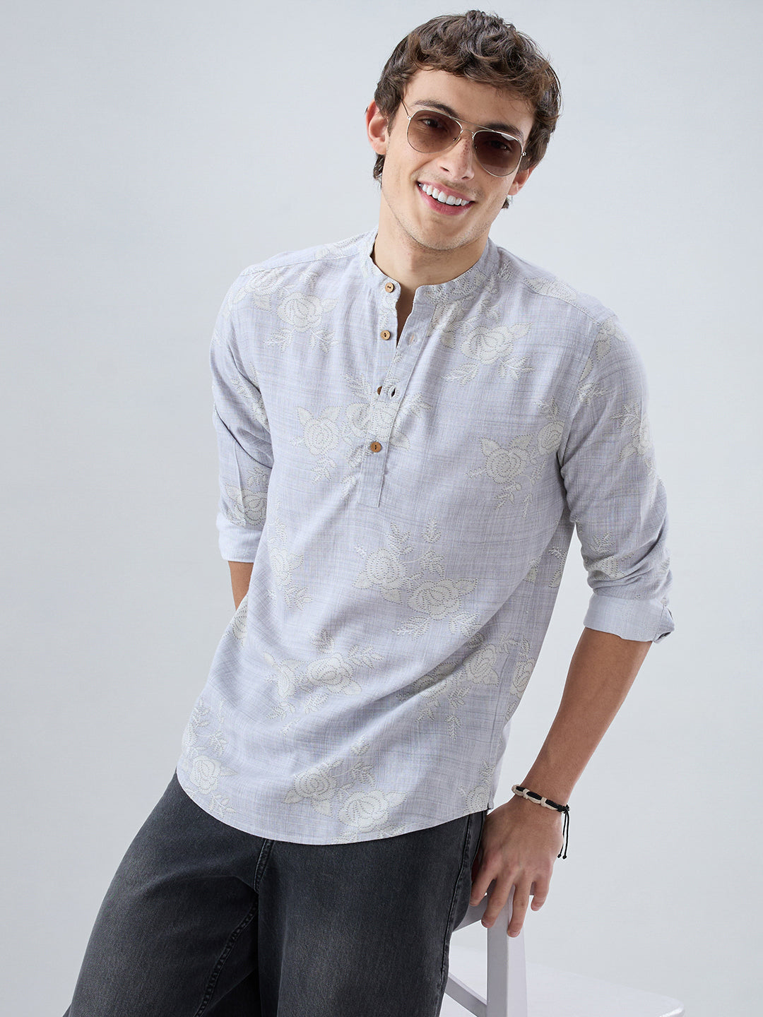 Artistic Grey Floral Printed Kurta - Image 1