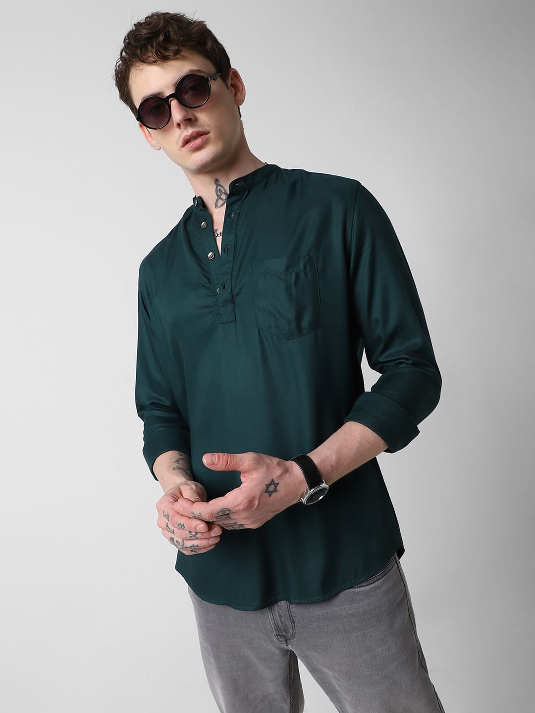 Elegant Peacock Green Solid Kurta