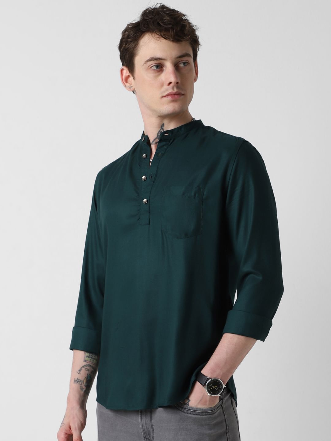 Elegant Peacock Green Solid Kurta