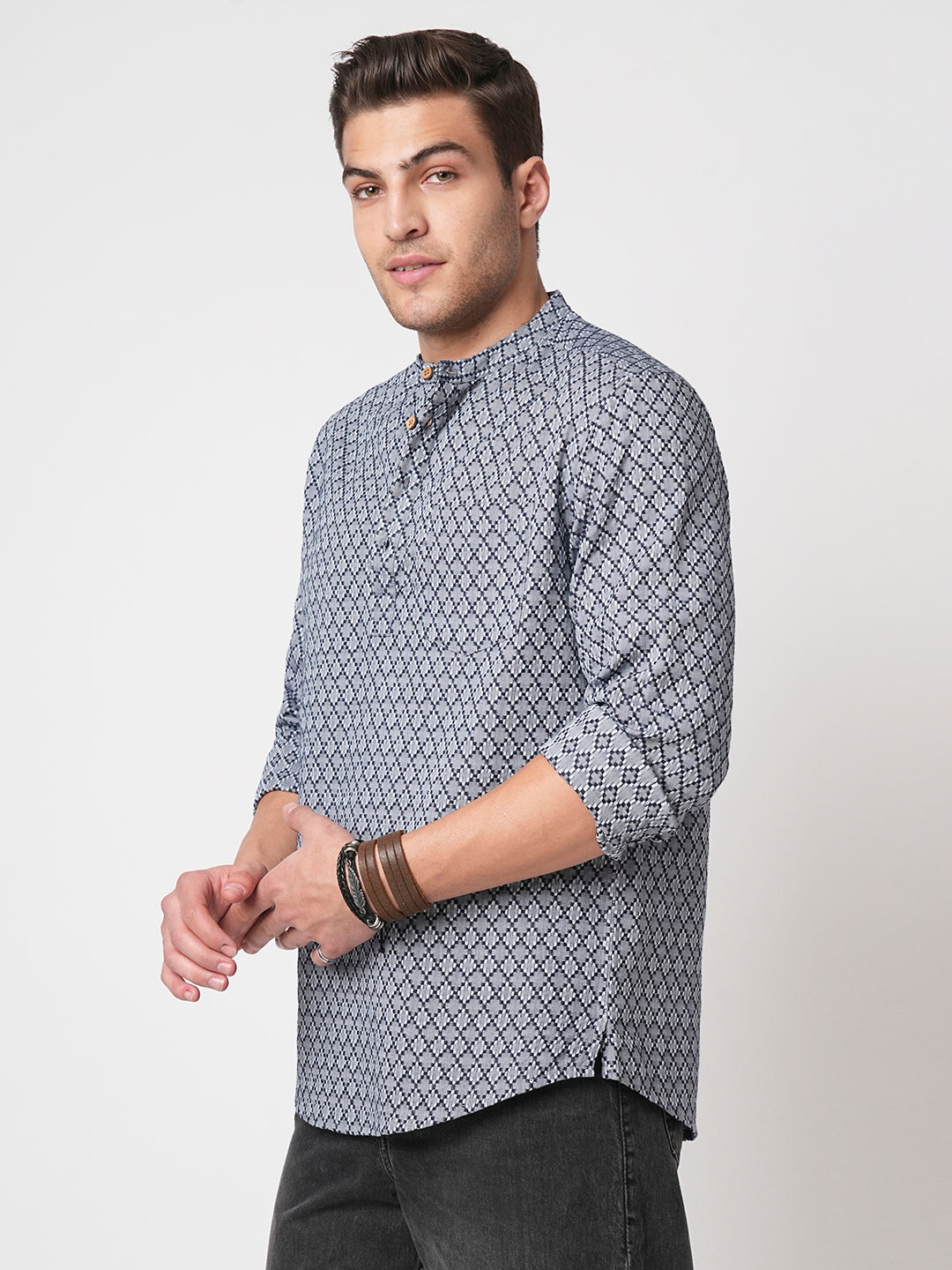 Grey & Navy Diamond Jacquard Weaved Kurta