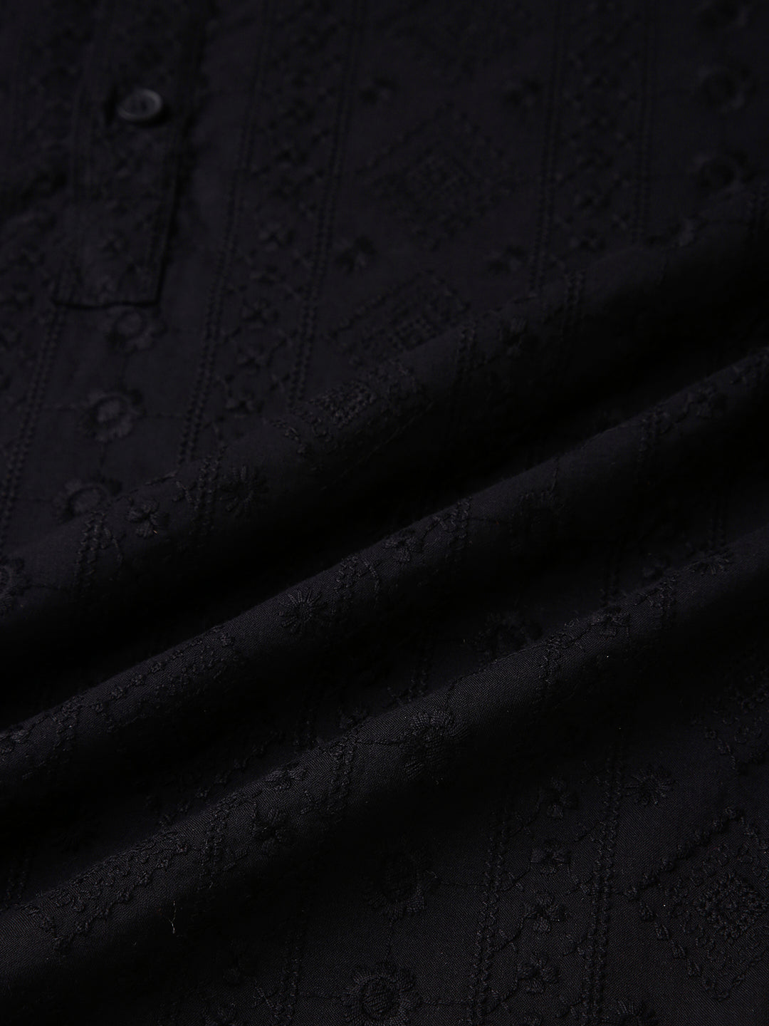 Classic Blackout Embroidered Kurta