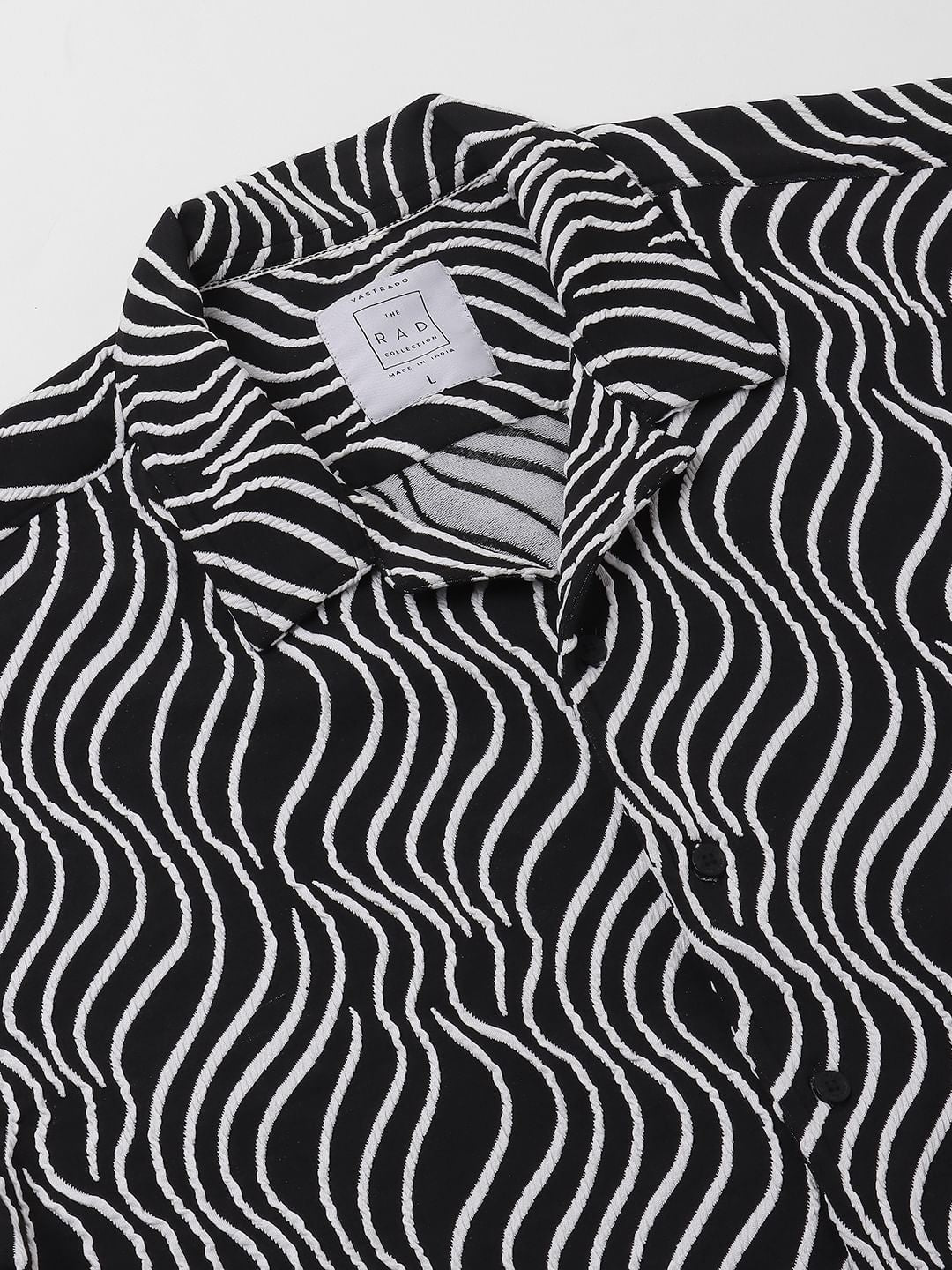 Black Wavy Patterned Oversized Shirt