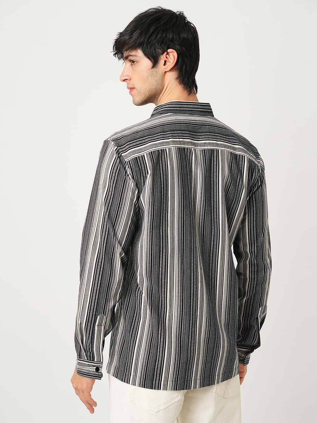 Streaky Achromatic Double Pocket Corduroy Shirt
