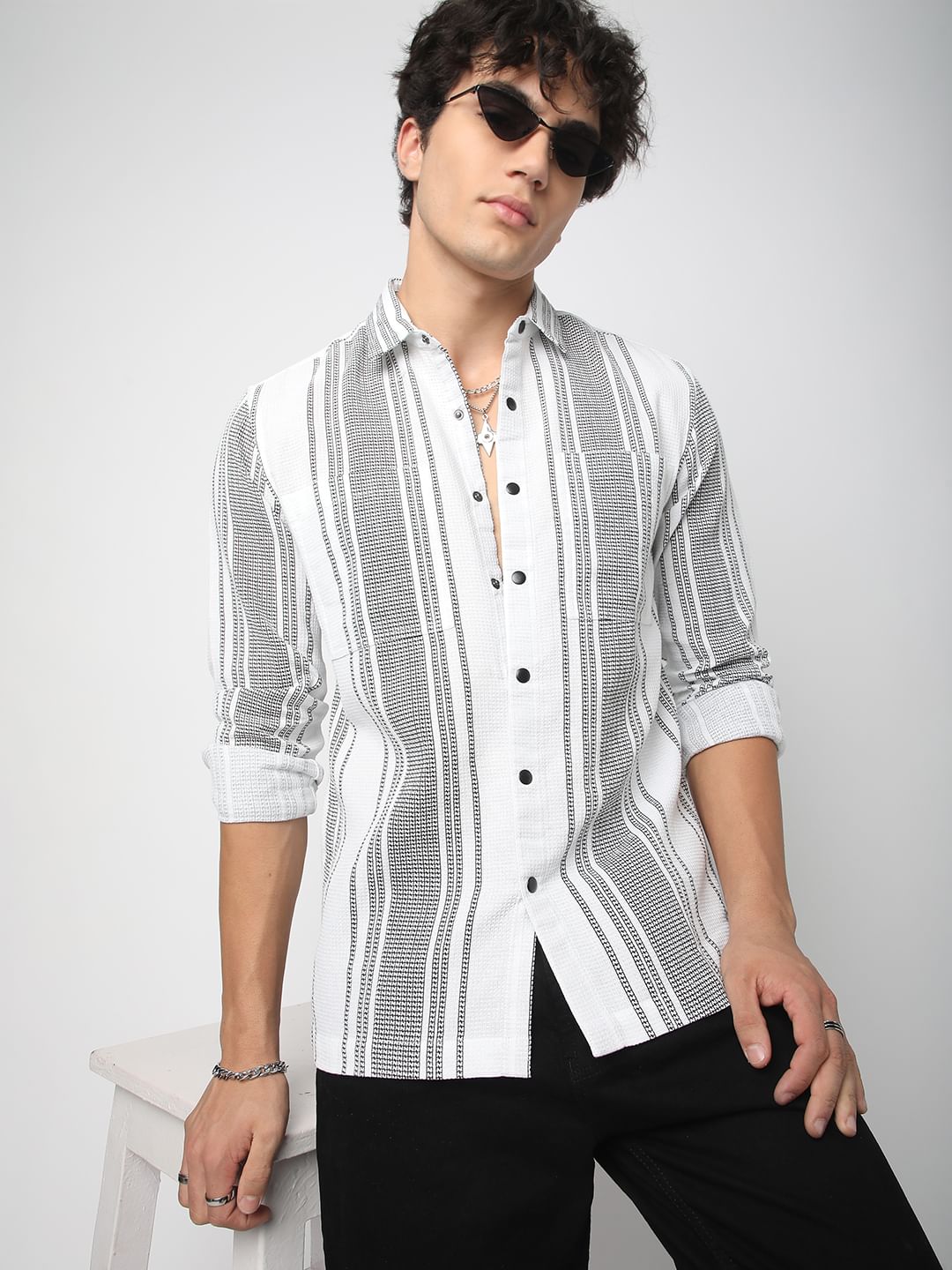 Refined White Double Pocket Waffle Striped Shirt