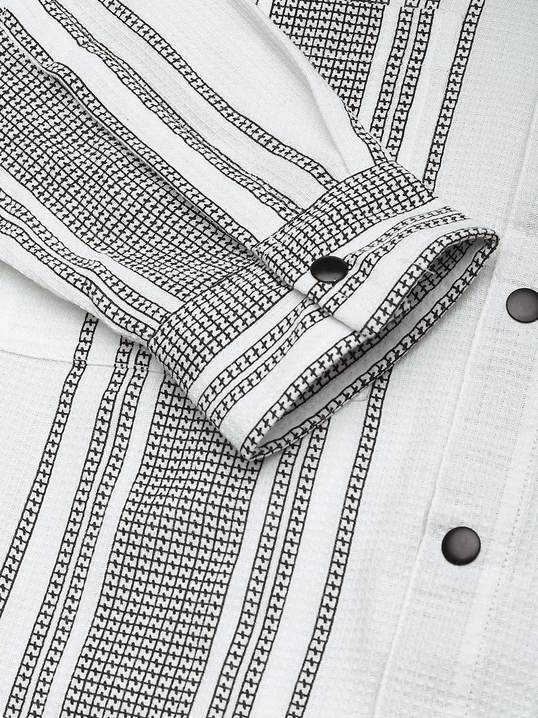 Refined White Double Pocket Waffle Striped Shirt