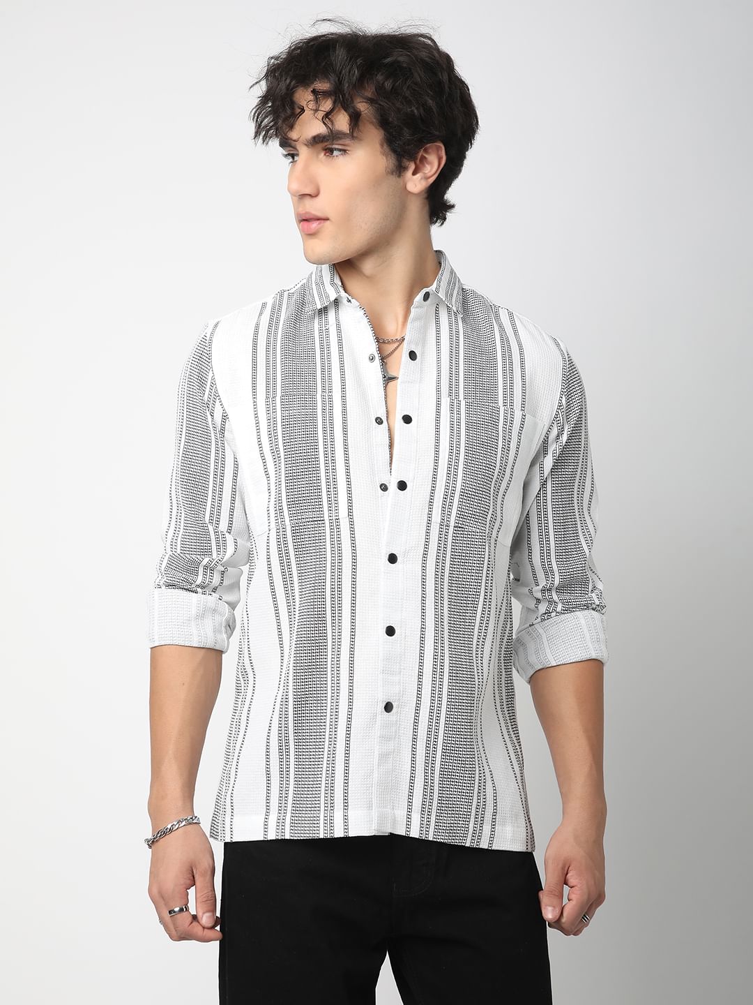 Refined White Double Pocket Waffle Striped Shirt