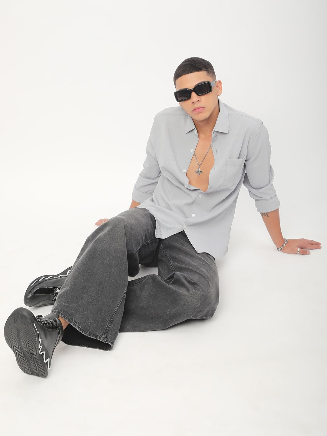 Minimalist Cloud Grey Textured Shirt