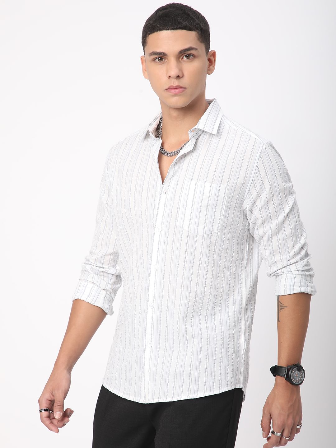 Voguish White Vertical Line Stripe Seersucker Shirt