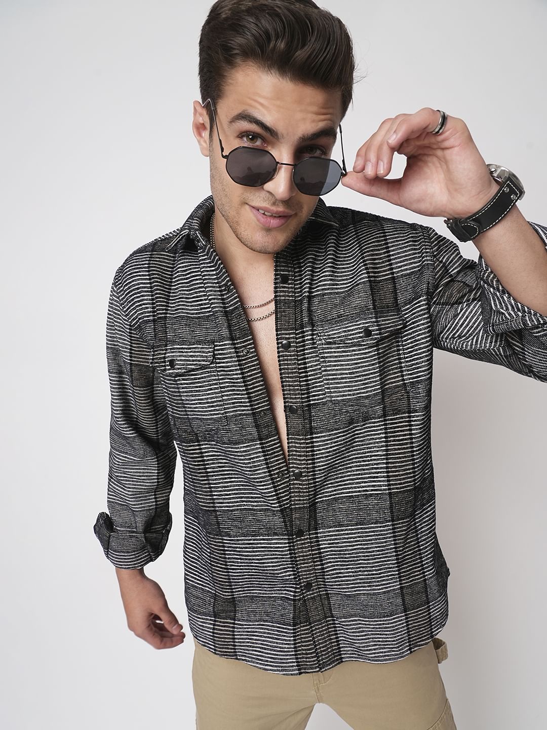 Monochrome Horizontal Stripes Double Flap Pocket Shirt
