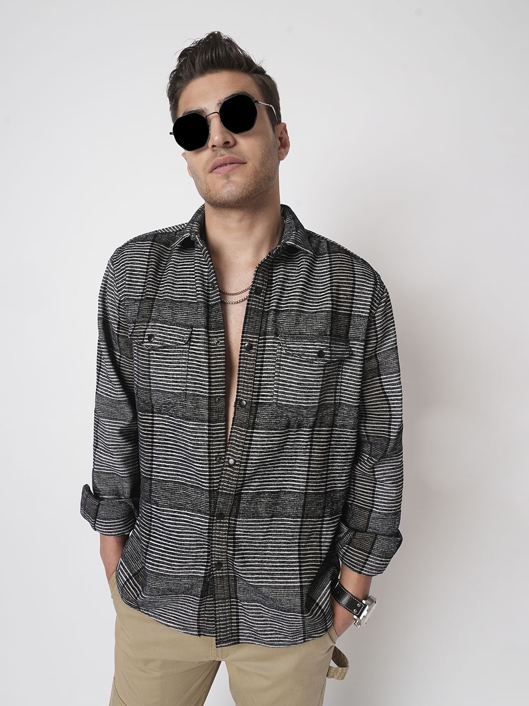 Monochrome Horizontal Stripes Double Flap Pocket Shirt