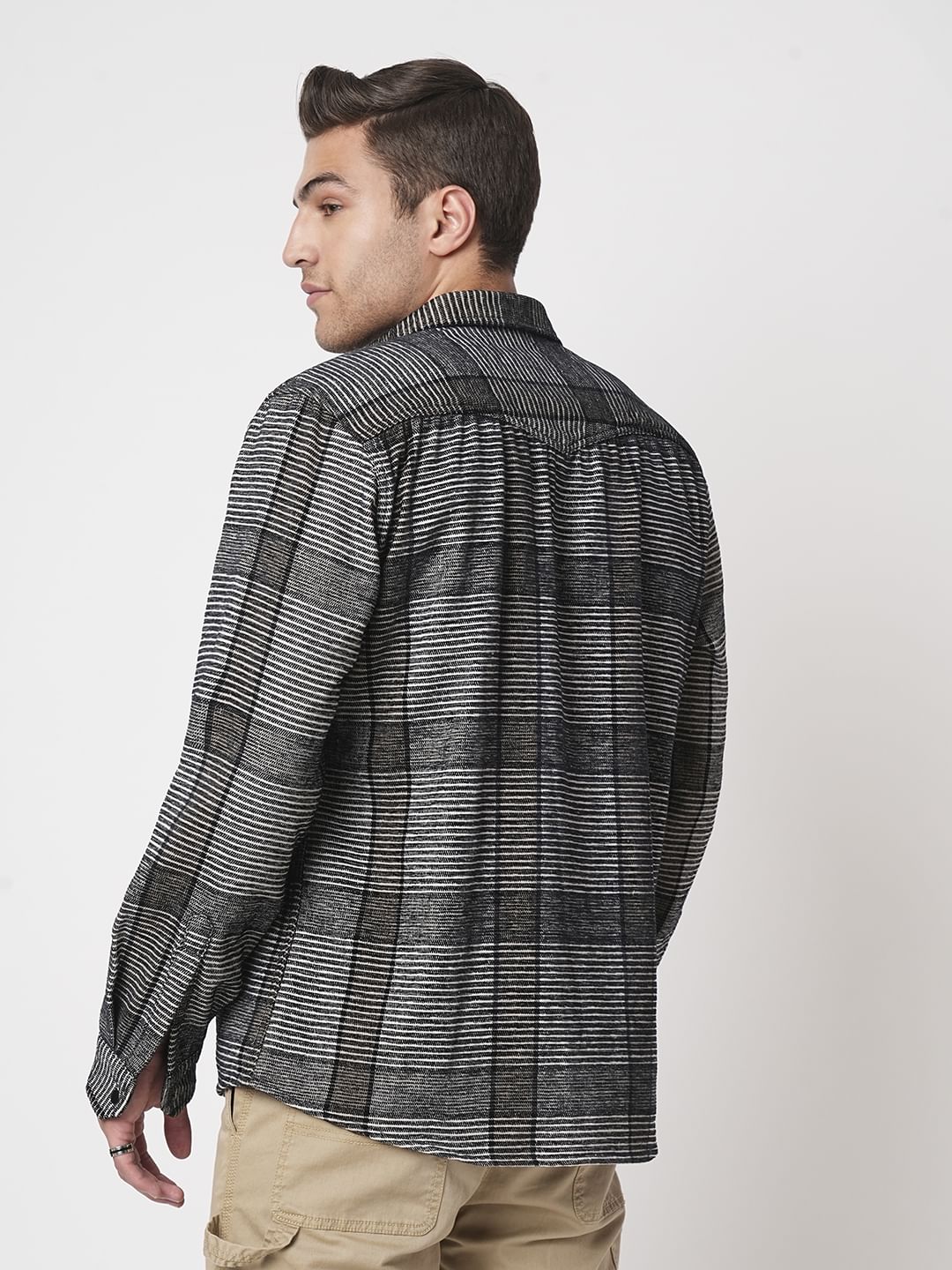 Monochrome Horizontal Stripes Double Flap Pocket Shirt