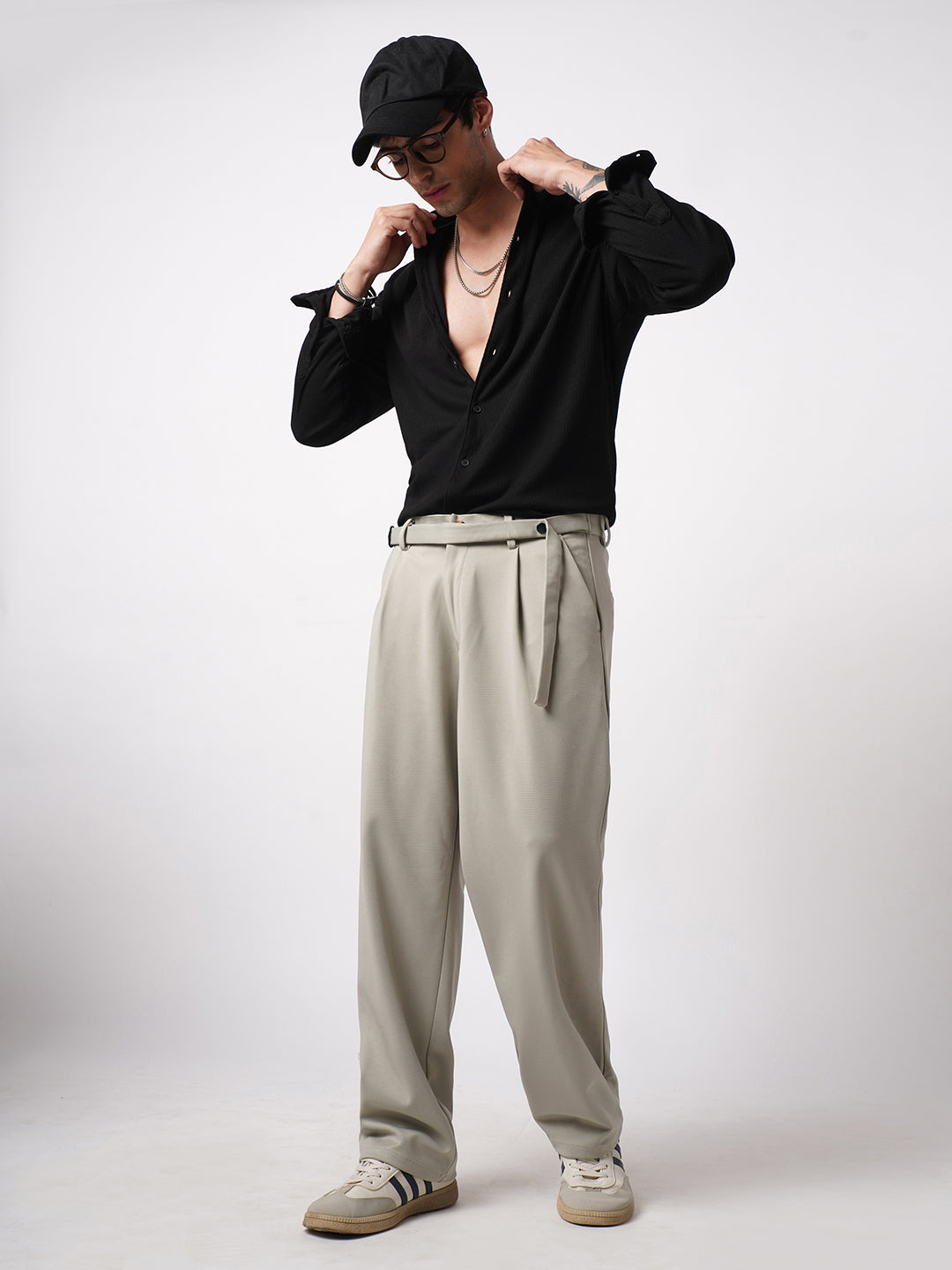 Spiffy Black Ribbed Knitted Shirt