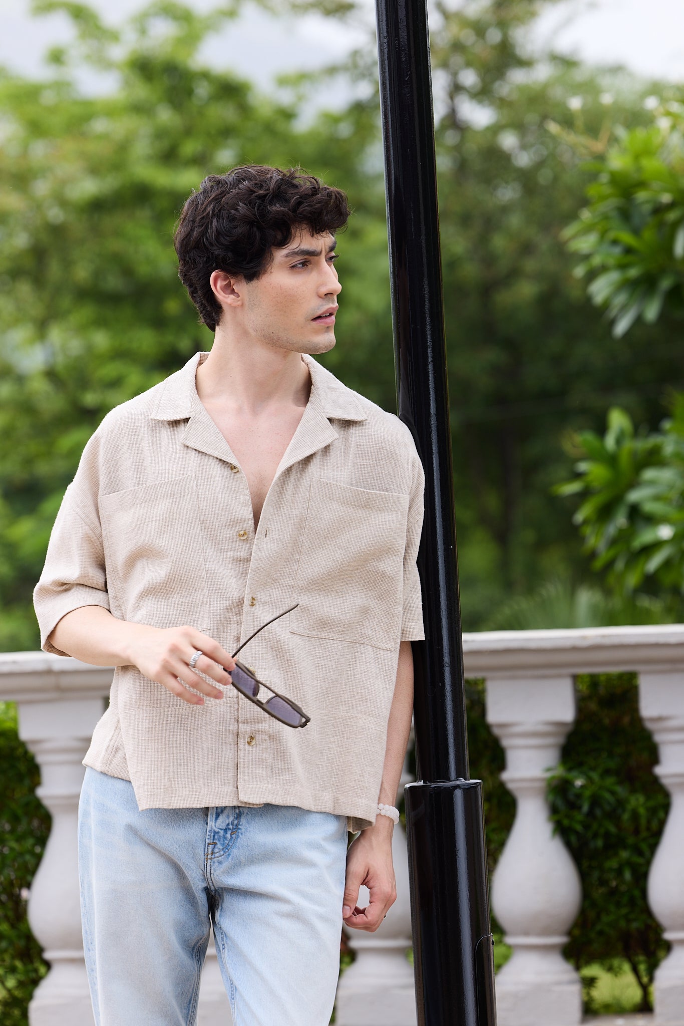 Sahara Beige Vacation Luxe Oversized Twin Pocket Crop Shirt