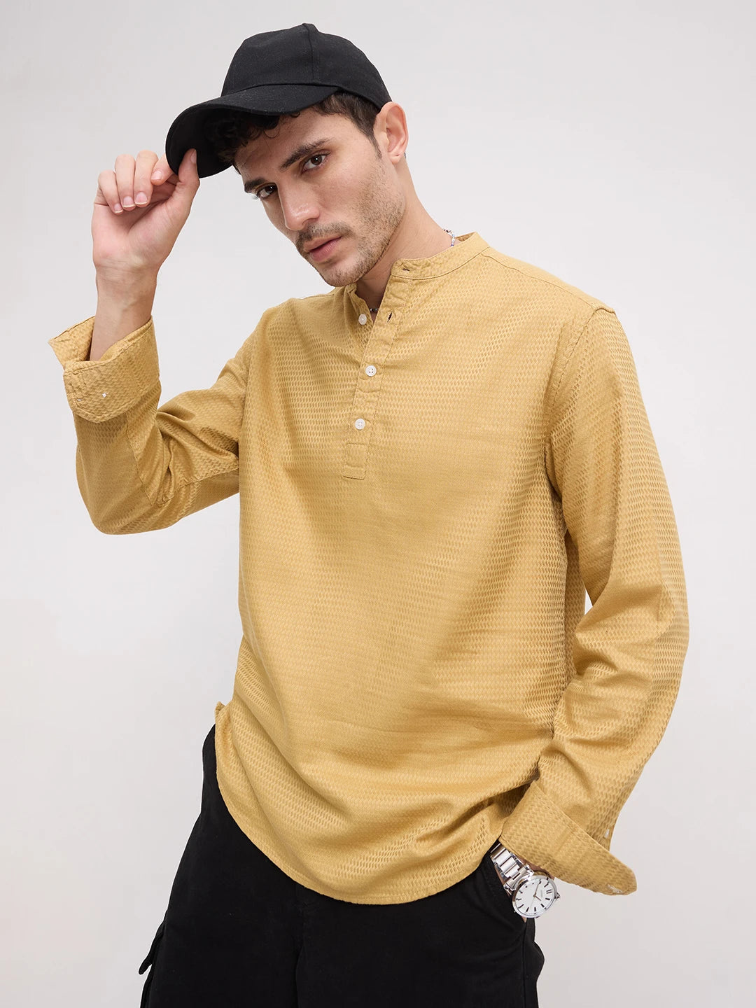 Golden Wavey Textured Kurta