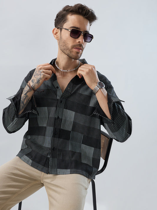 Distinguished Monochrome Maestro Contrast Stripe Boxy Fit Crop Shirt