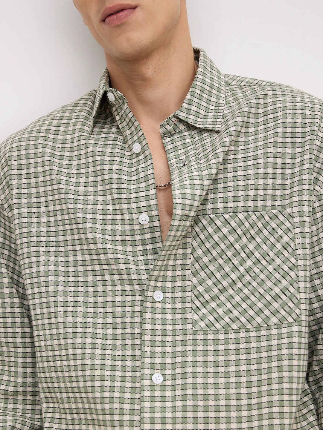 Moss Green & Ivory Cuffless Oversized Crop Shirt