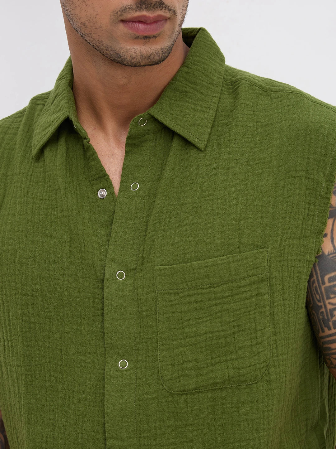Evergreen Double Cloth Sleevless Crop Shirt