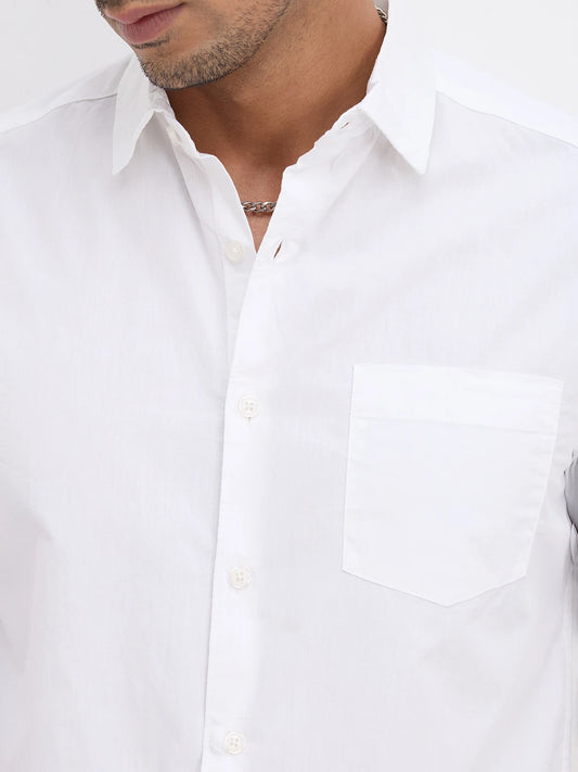 Minimal White Essentials Shirt