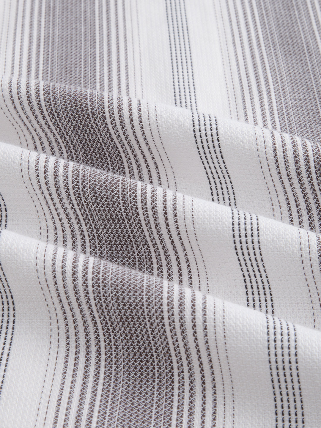 Contrast Echo Stripescape Double Pocket Shirt