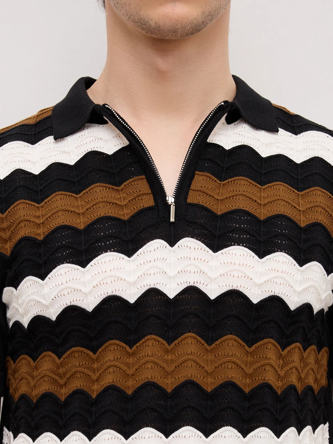 Brown & White Scallop Zip Weave Flat Knit Polo T-Shirt