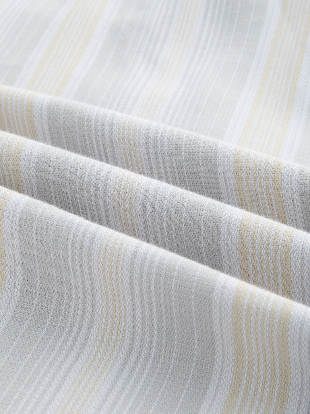 Silverline Refined Vertical Striped Kurta