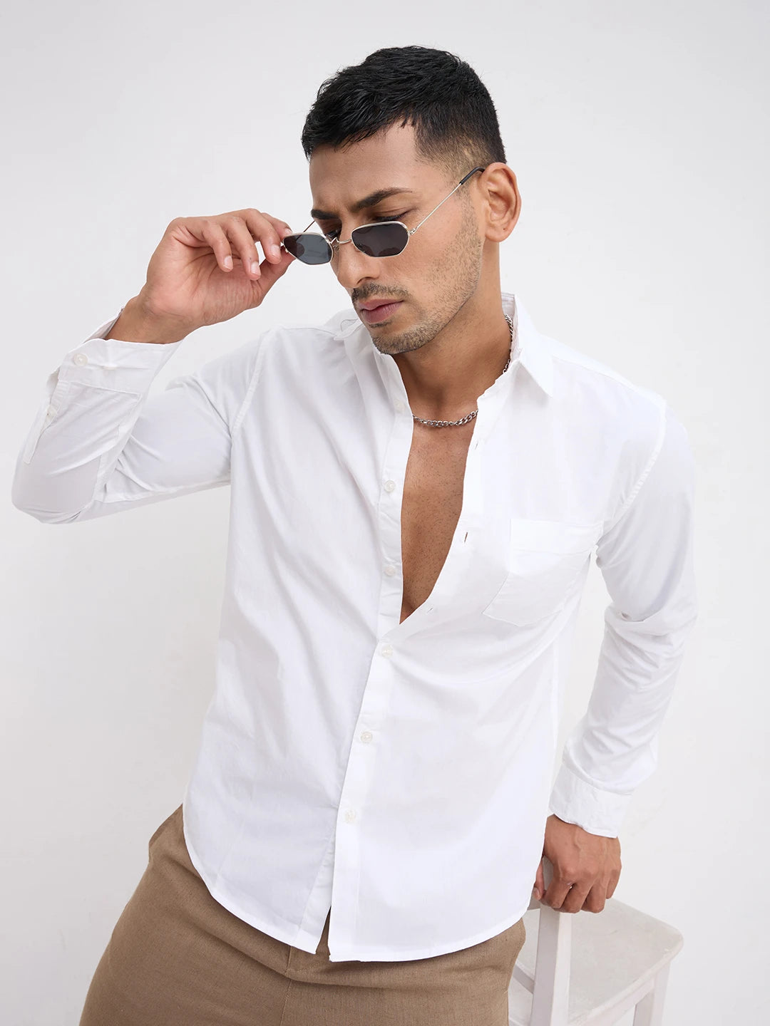 Minimal White Essentials Shirt