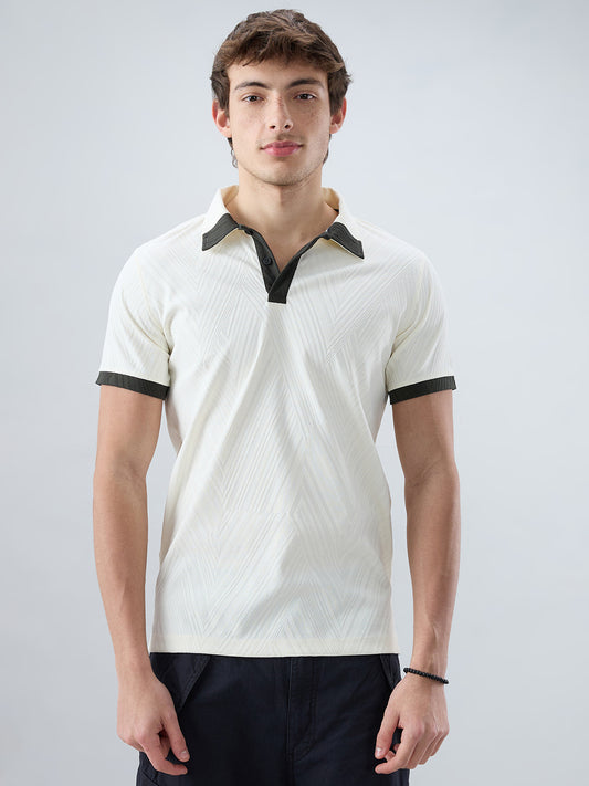 Off-White Contrast Polo Neck T-shirt