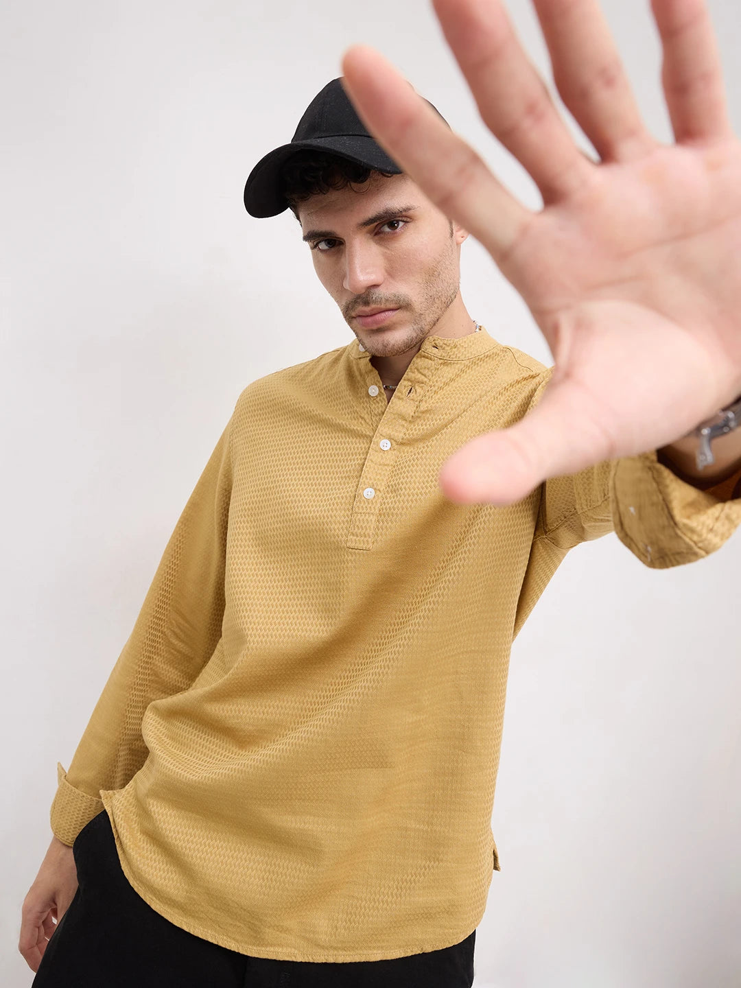 Golden Wavey Textured Kurta