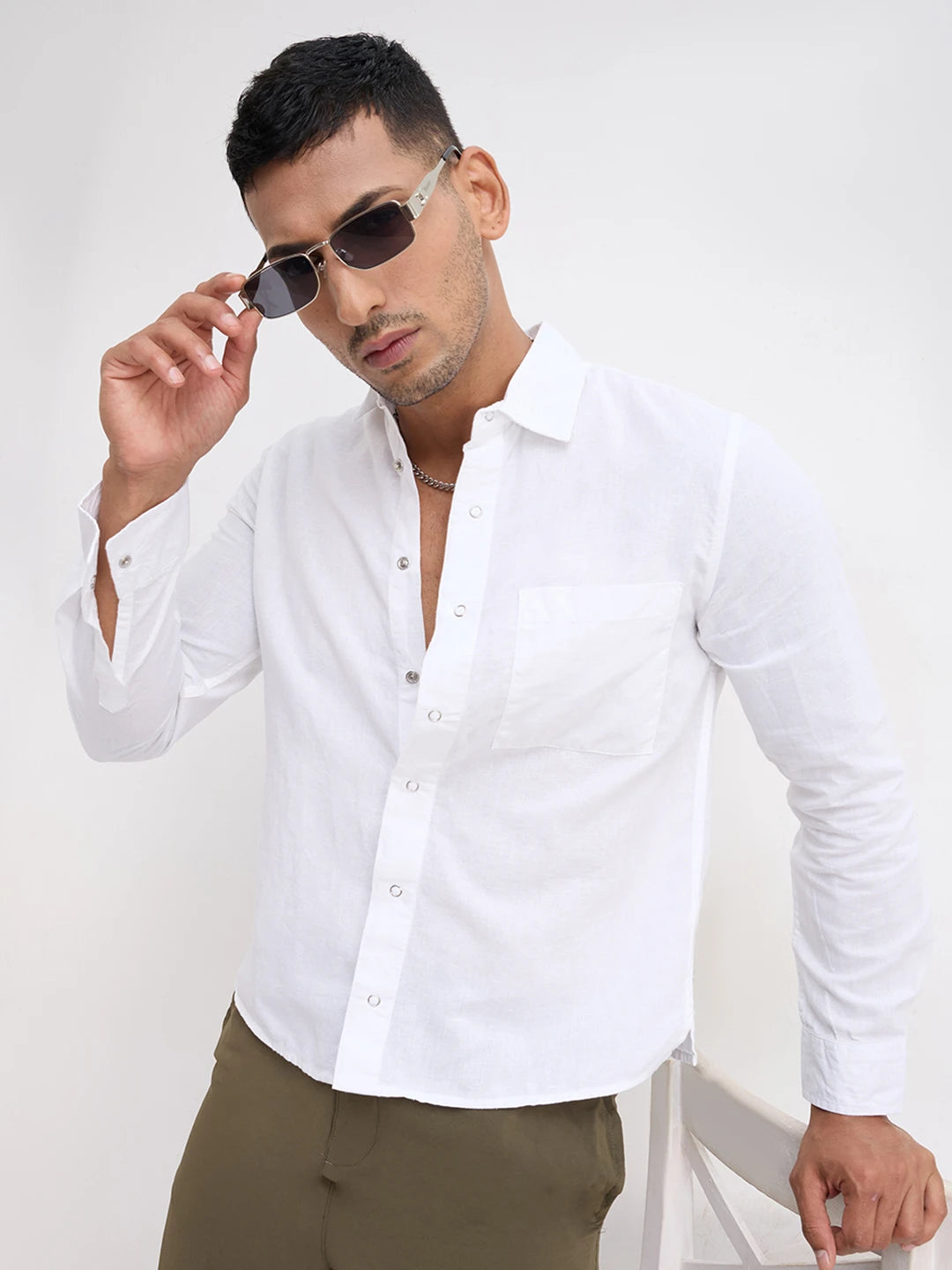 Solid Chalk White Straight Hem Crop Shirt