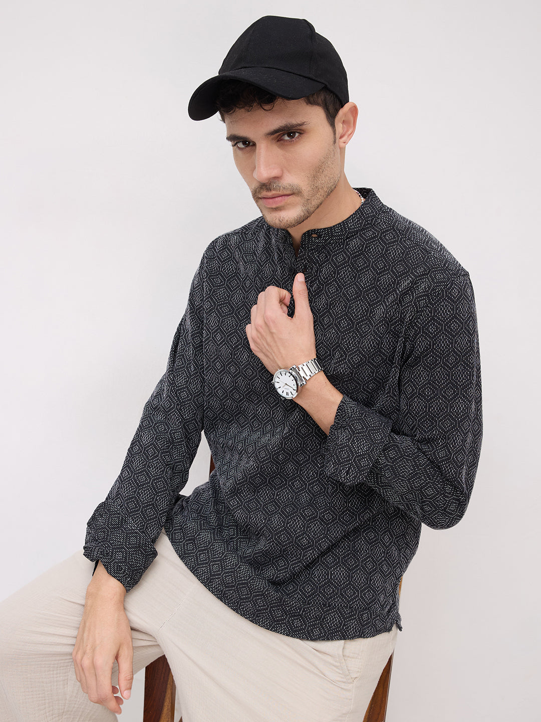 Distinguished Black Contrast Hexagon Textured Kurta