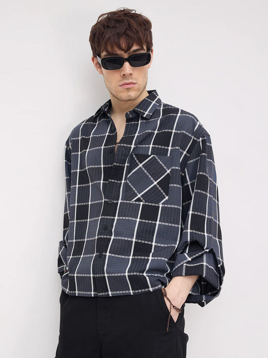 Refined Monochrome Plaid Textured Cuffless Oversized Crop Shirt
