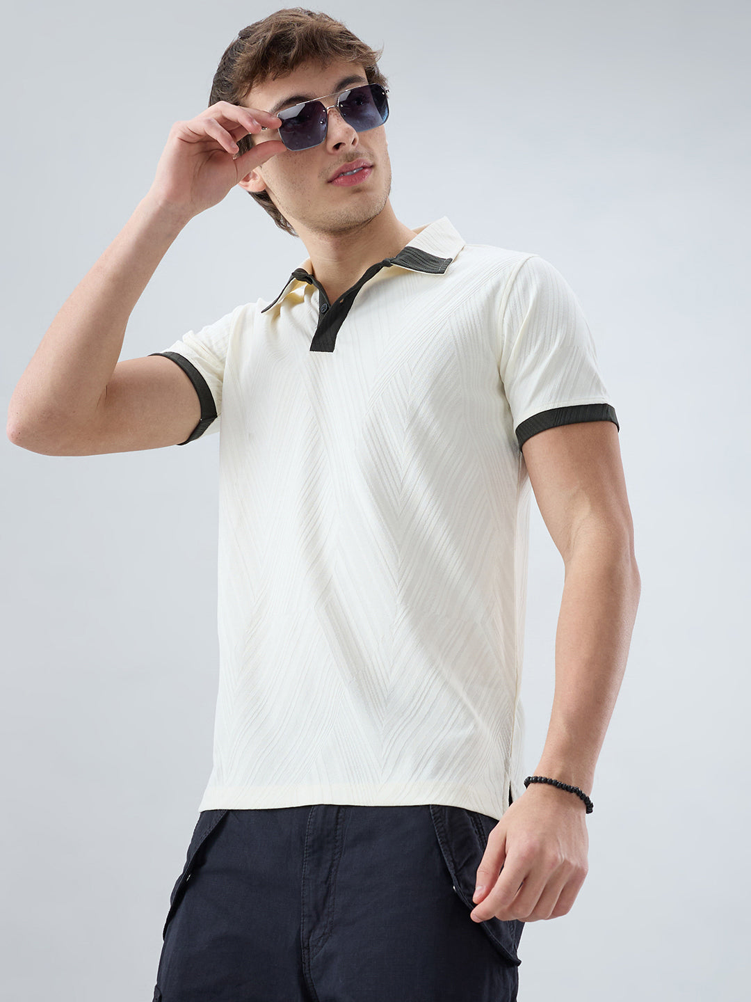 Off-White Contrast Polo Neck T-shirt