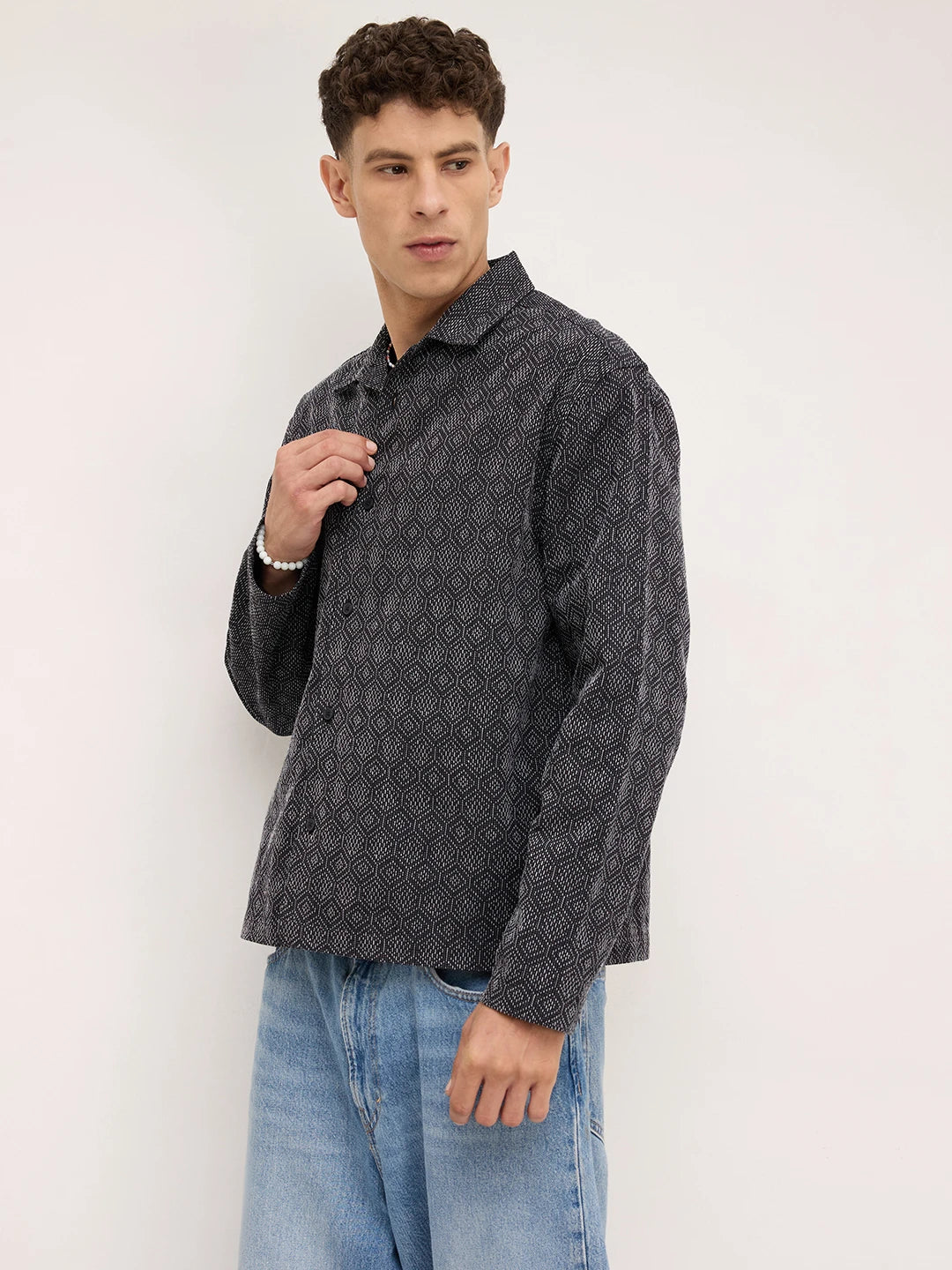 Distinguished Black Contrast Hexagon Textured Notch Collar Oversized Shirt