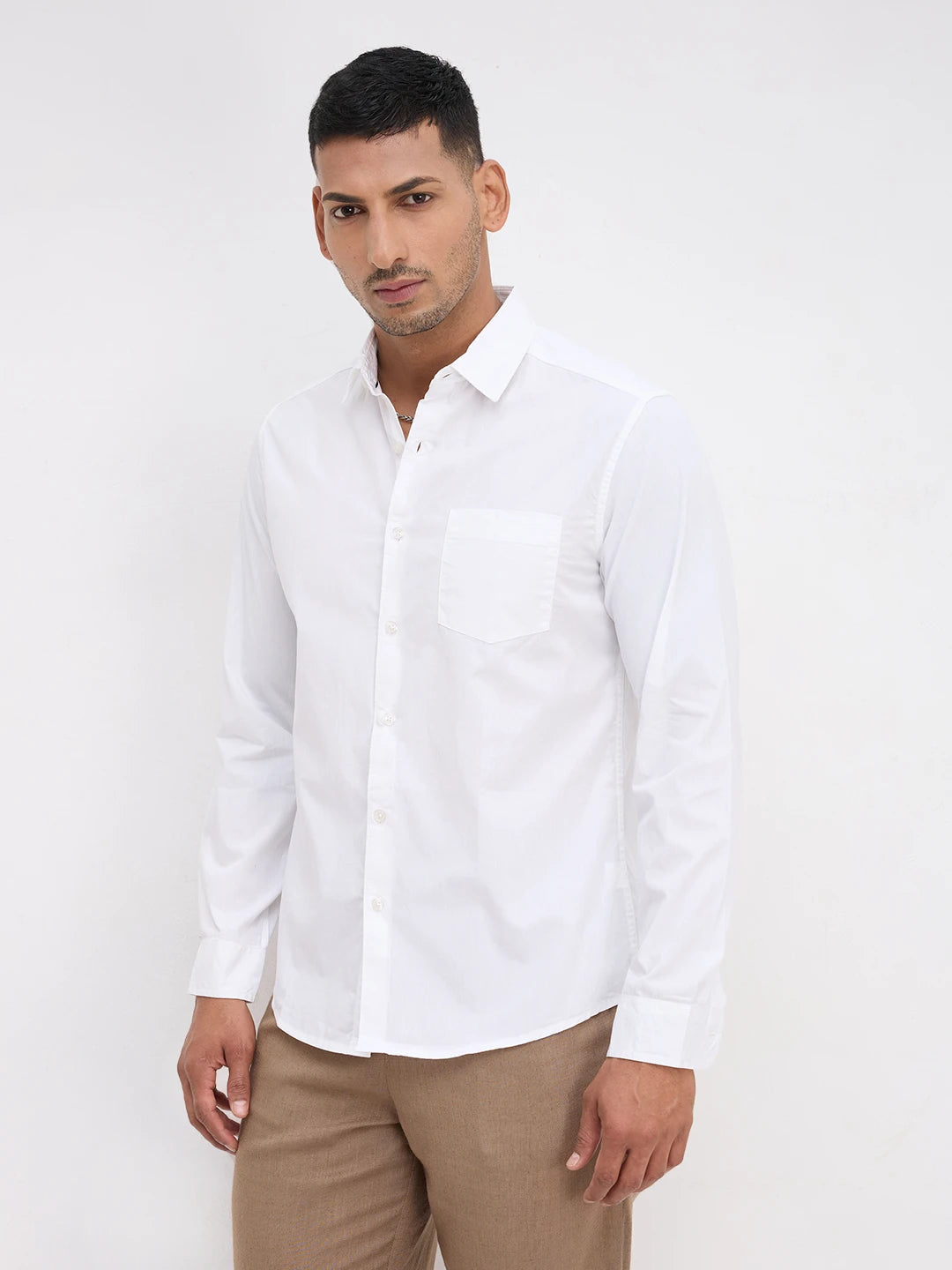 Minimal White Essentials Shirt