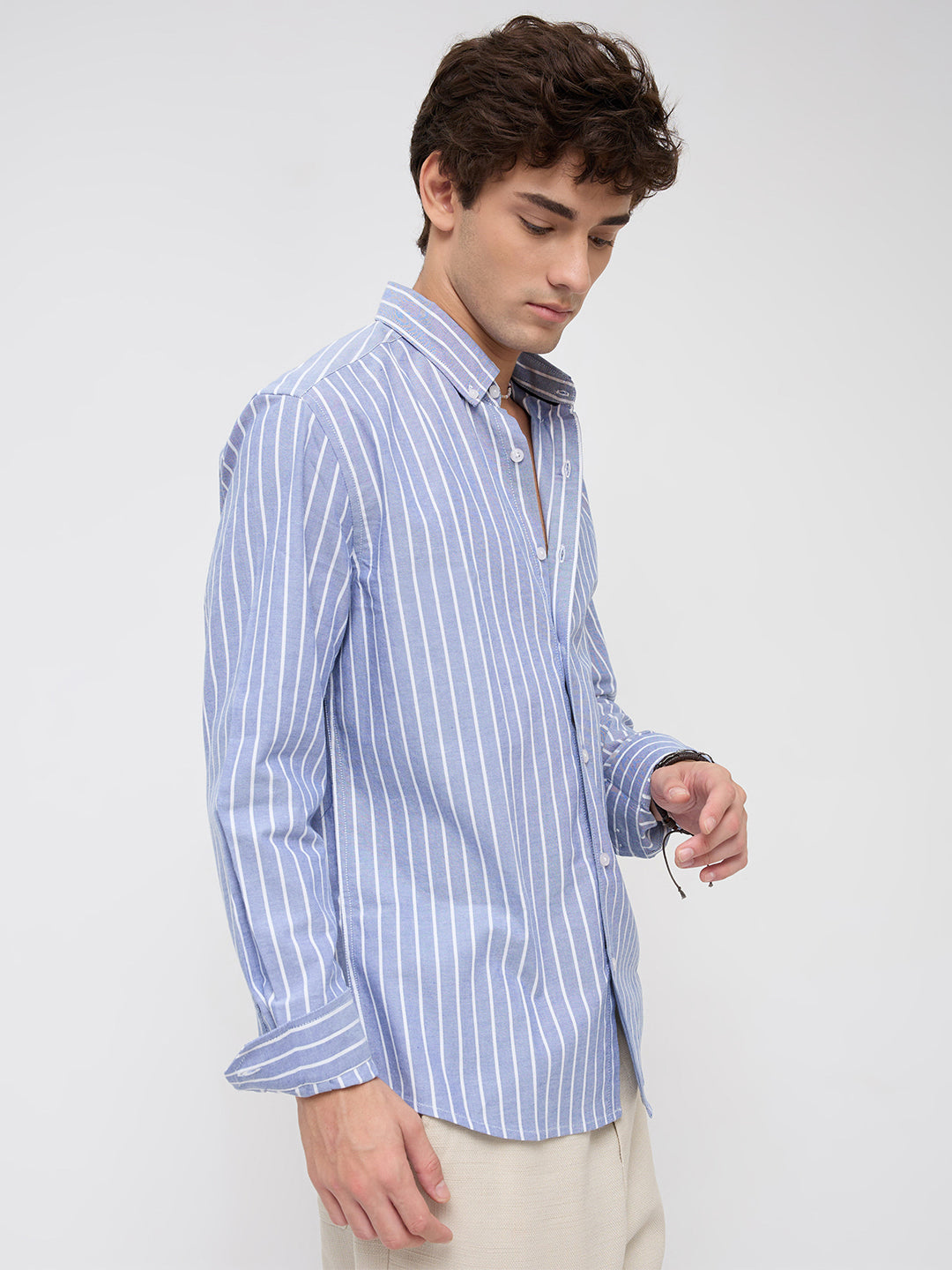 Blue & White Candy Striped Button-Down Collar Oxford Shirt