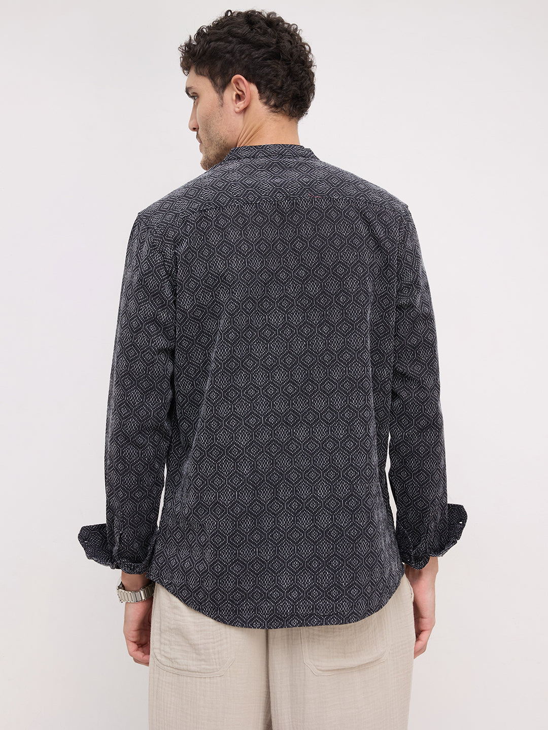 Distinguished Black Contrast Hexagon Textured Kurta