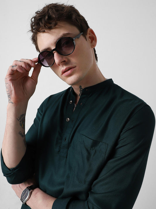 Elegant Peacock Green Solid Kurta