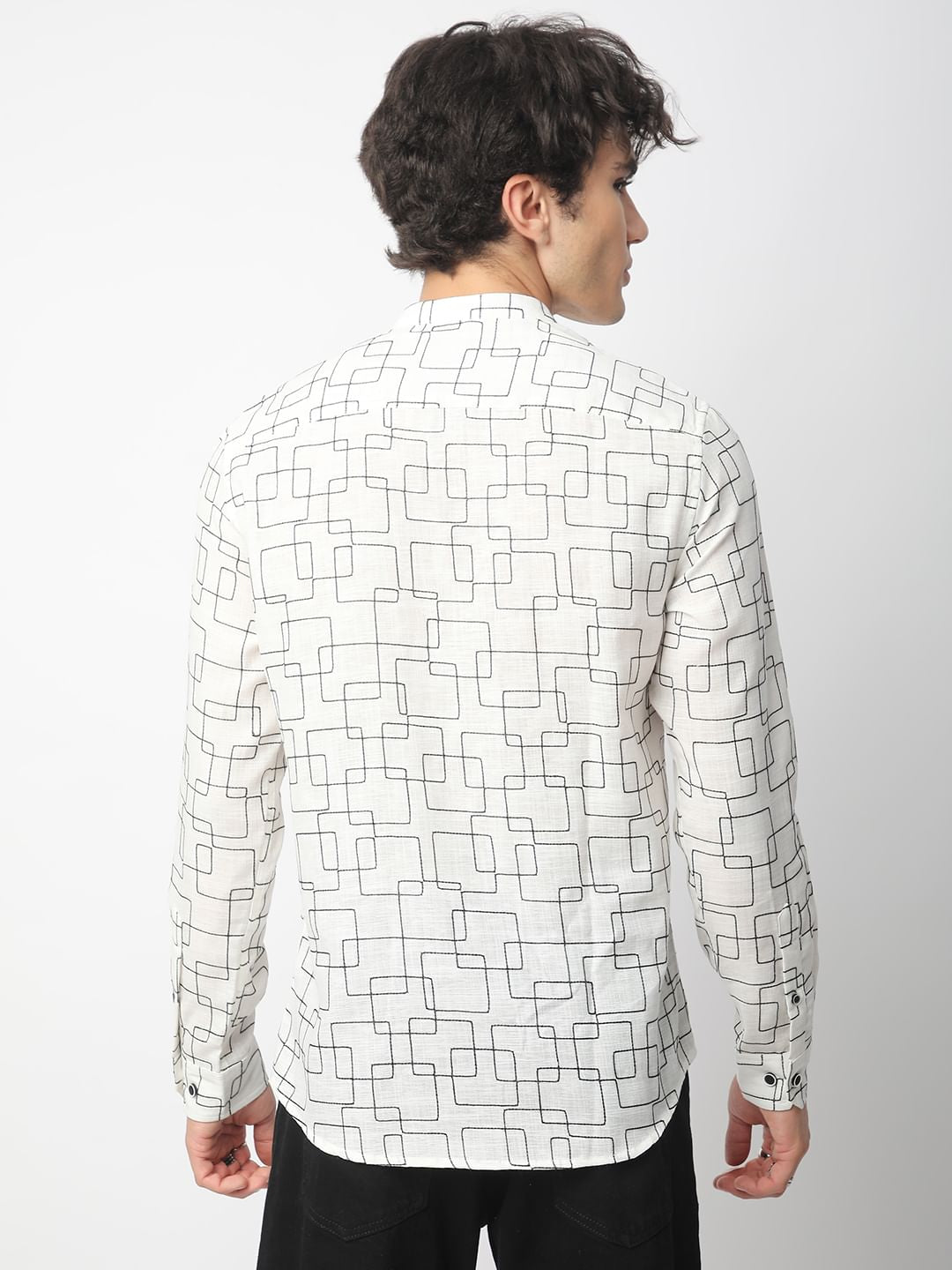 White Squarish Contrast Embroidered Kurta