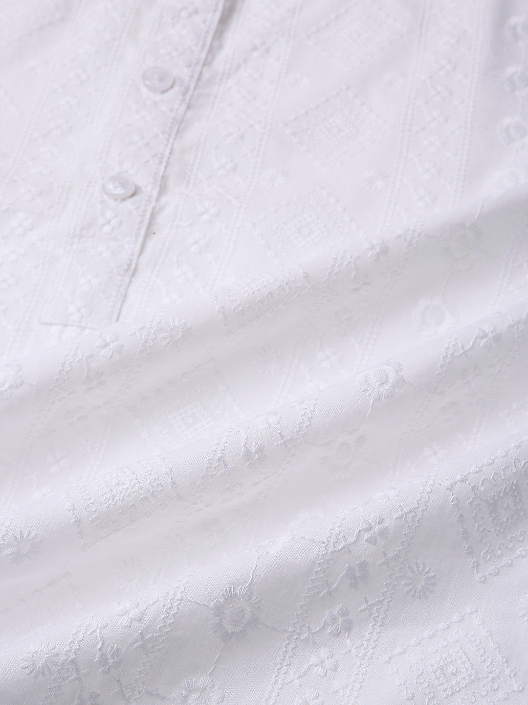 Snow White Floral Embroidered Kurta