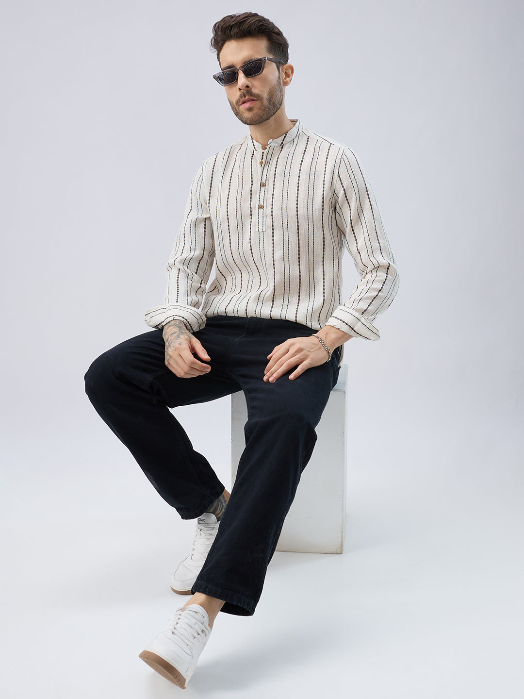 Elegant Ivory Loomed Textured Kurta