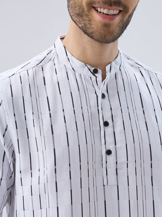 Crisp Canvas Contrast Striped Kurta