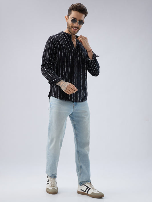 Minimalist Monochrome Vertical Stripes Kurta