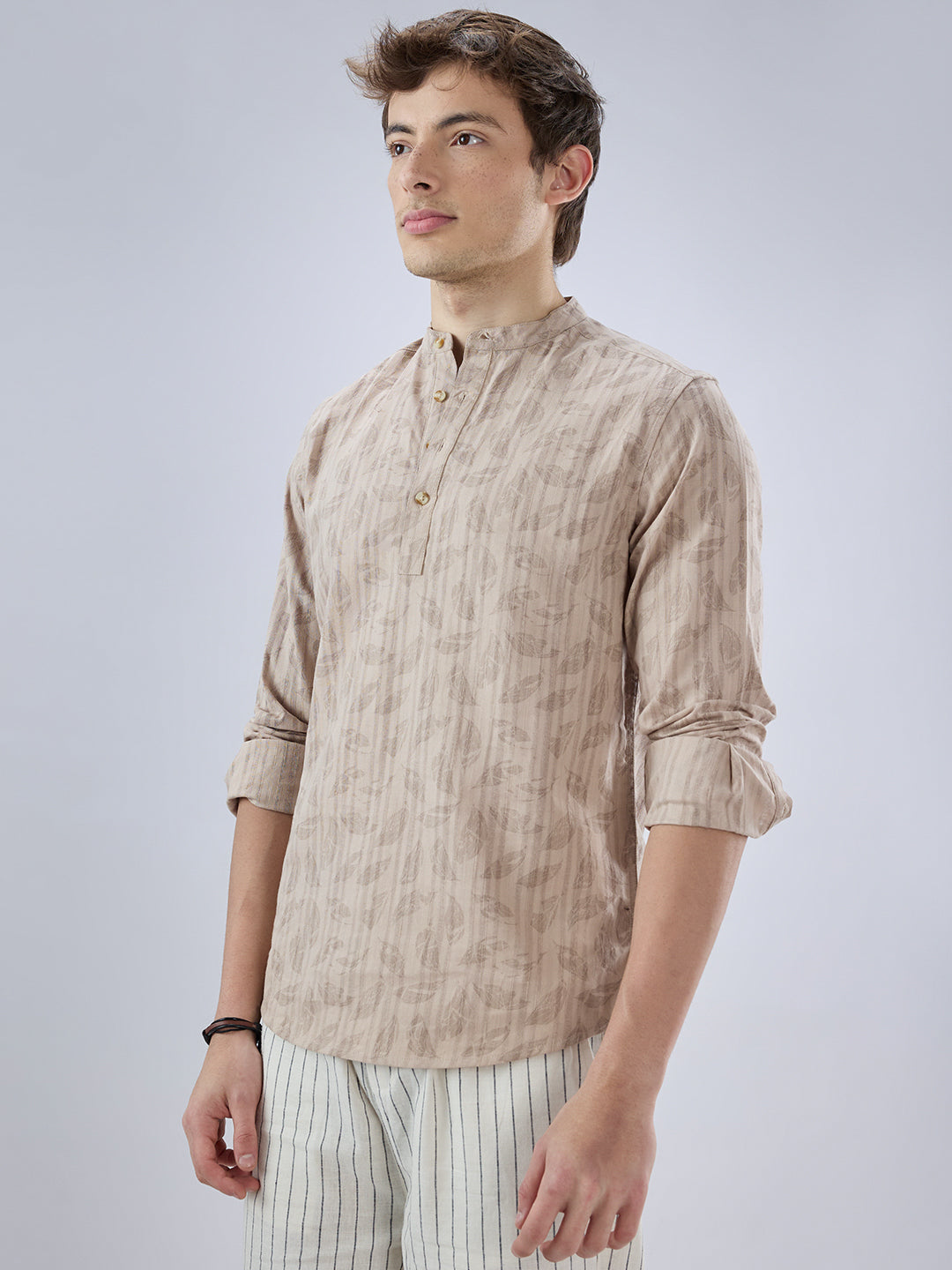 Elegant Beige Leaf Printed Striped Kurta