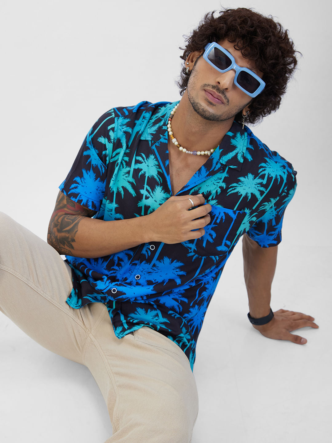 Vibrant Coco Tree Printed Notch Collar Oversized Shirt