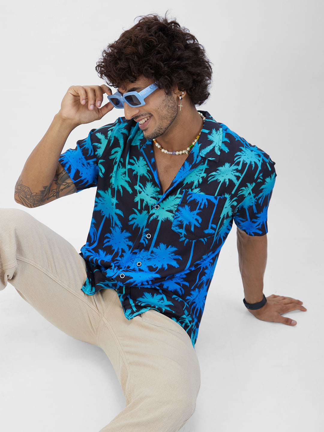 Vibrant Coco Tree Printed Notch Collar Oversized Shirt