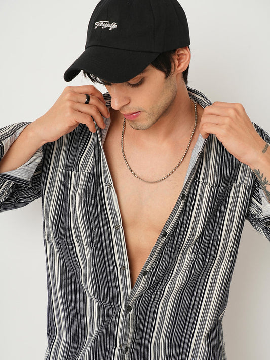 Streaky Achromatic Double Pocket Corduroy Shirt