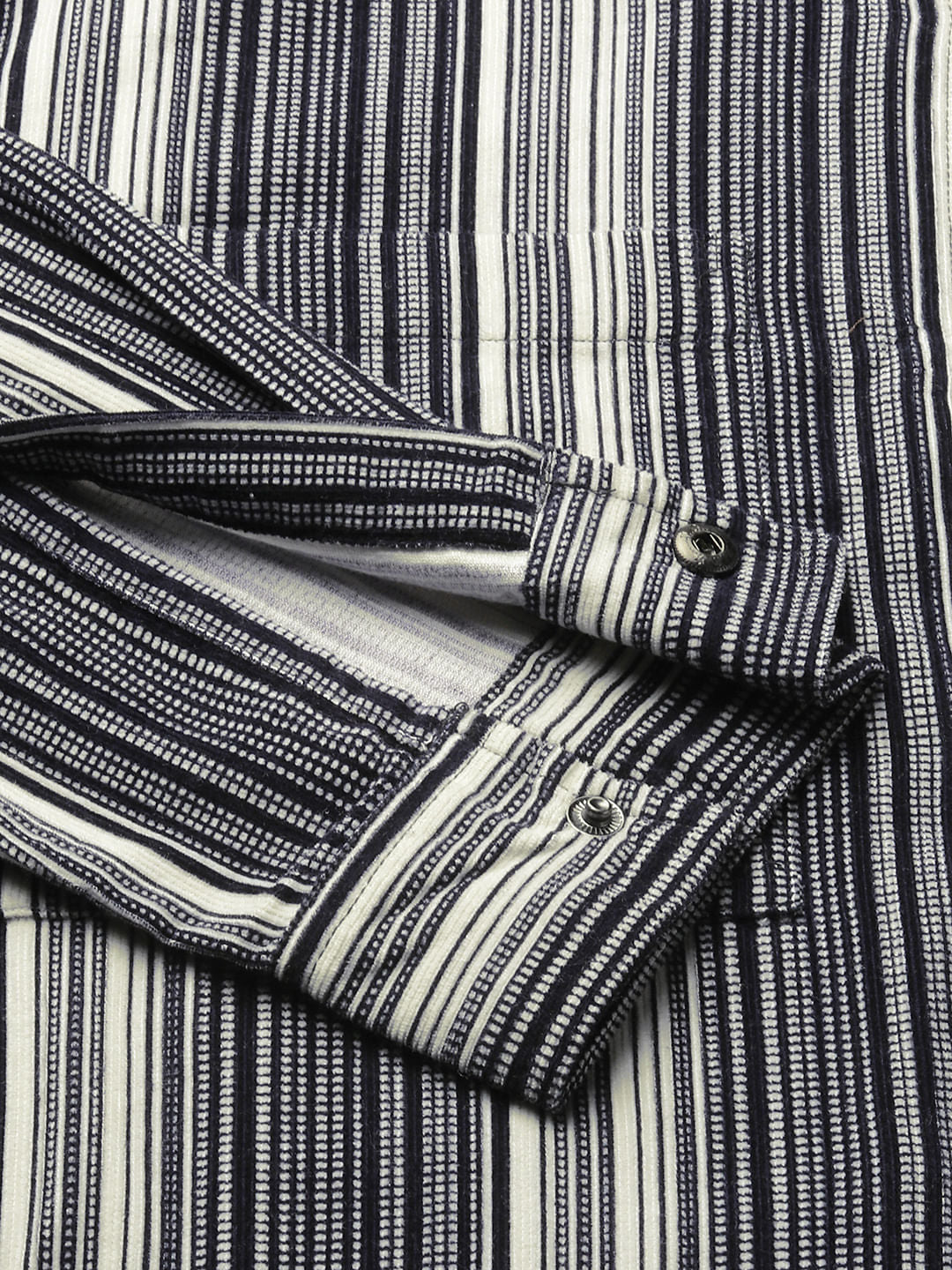 Streaky Achromatic Double Pocket Corduroy Shirt