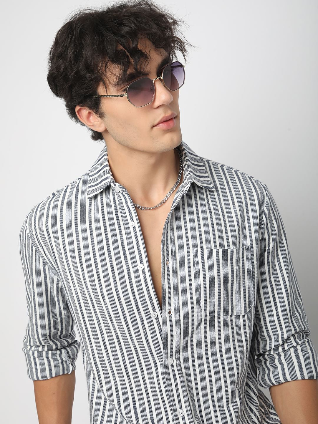 Vertical Navy Line Striped Knitted Shirt