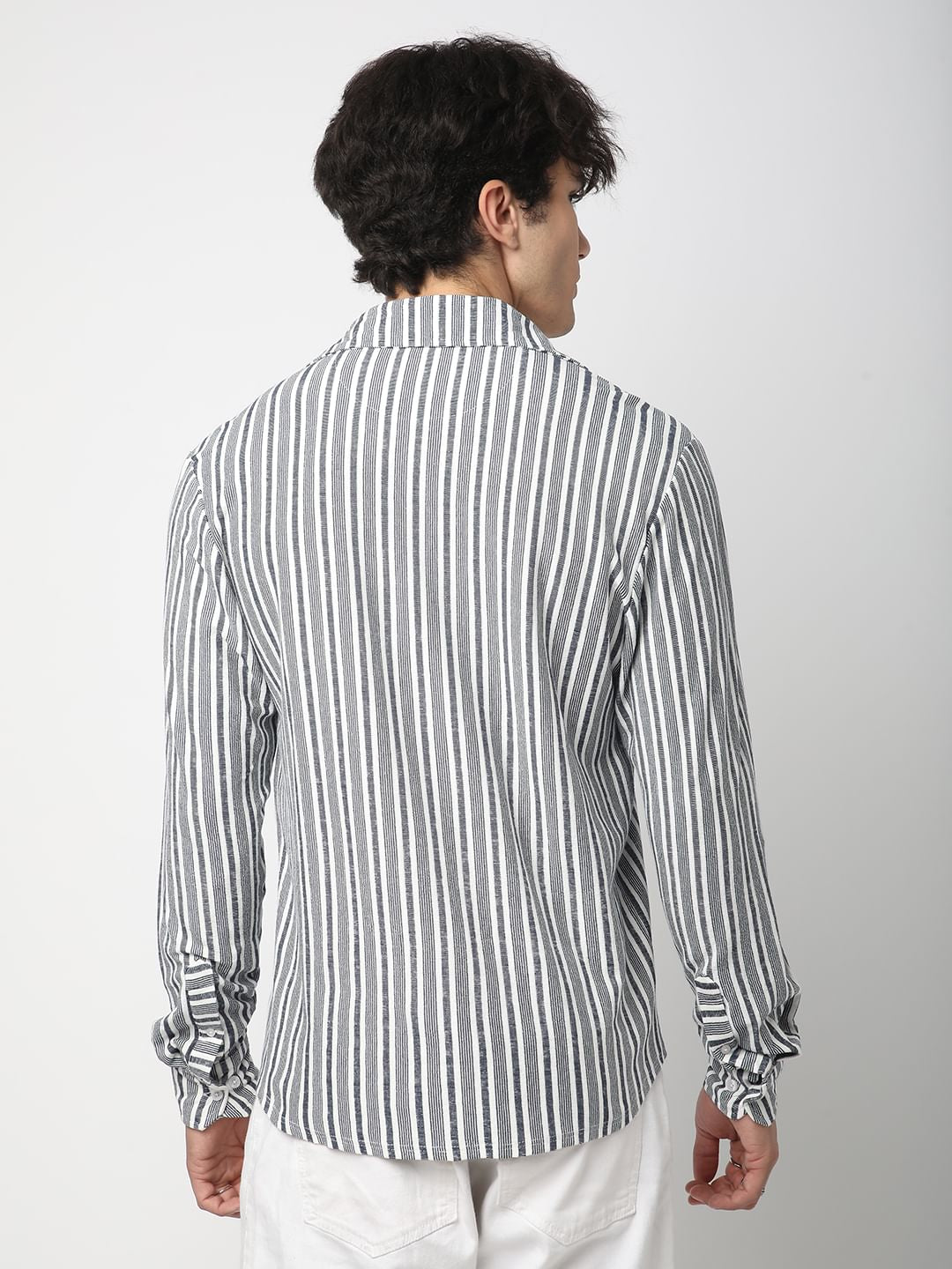 Vertical Navy Line Striped Knitted Shirt