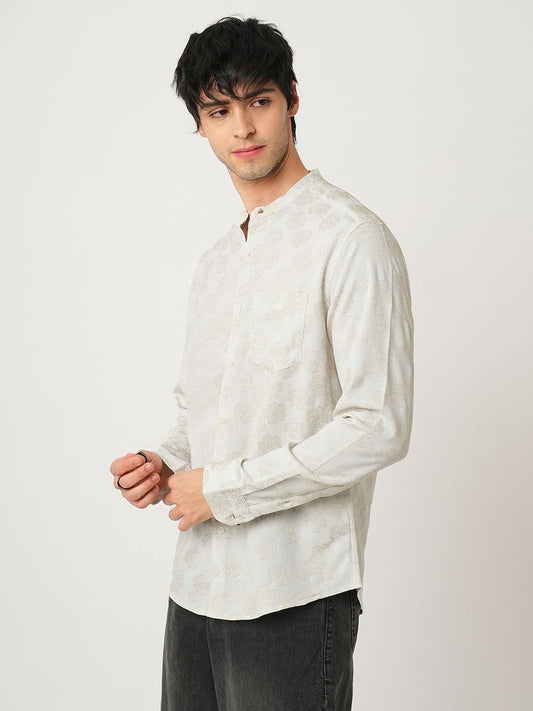 Exquisite Beige Floret Jacquard Creased Shirt